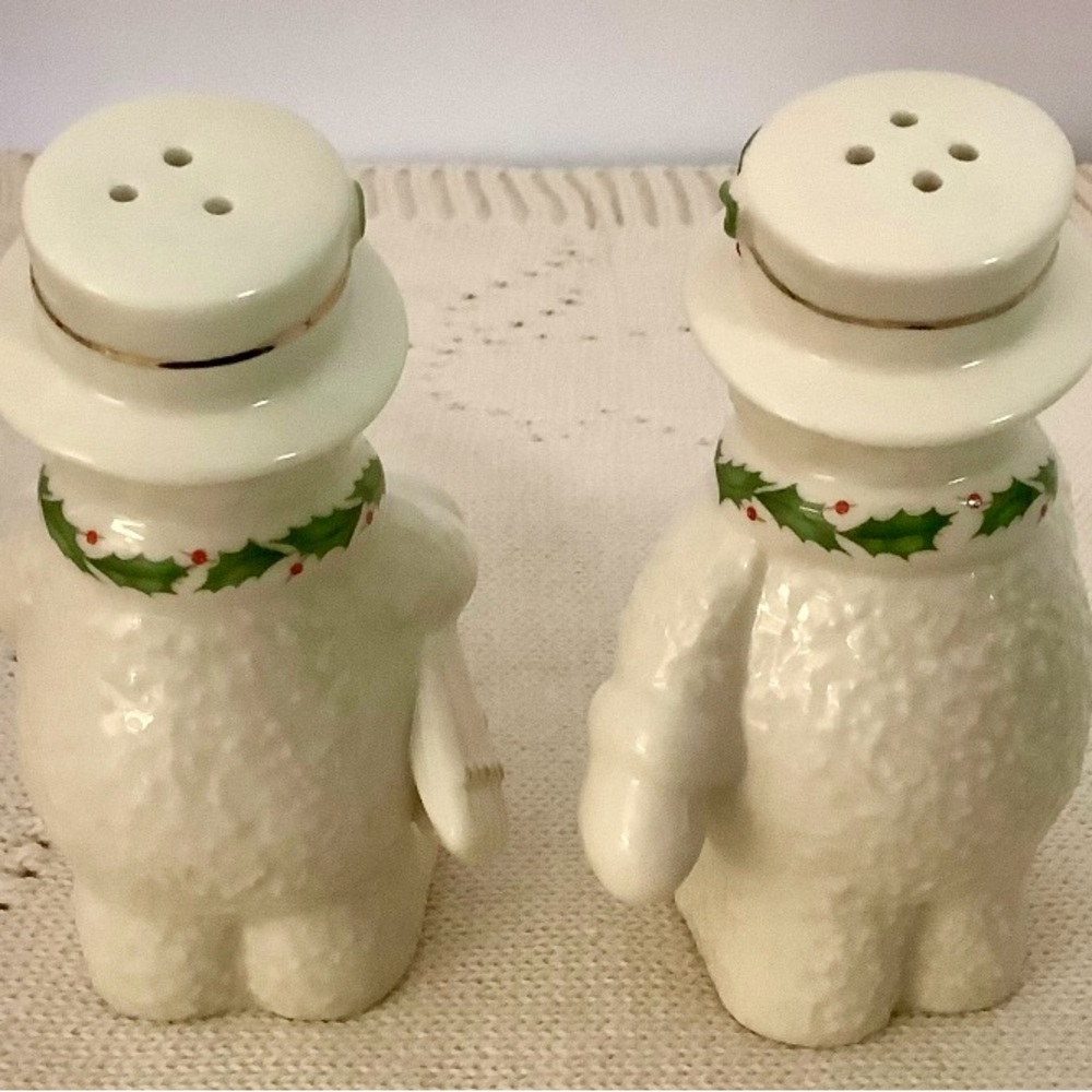 NEW Lenox Happy Holly Days Decorate The Tree Salt & Pepper Set - Picture 6 of 10